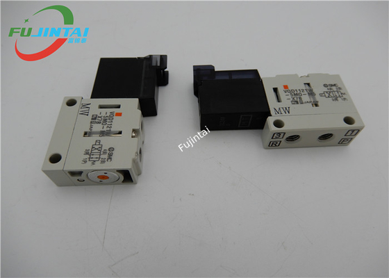 ASM E25117250A0 VQD1121W-5MO-C4-X8 запасных частей Juki электромагнитного клапана на JUKI 750 760