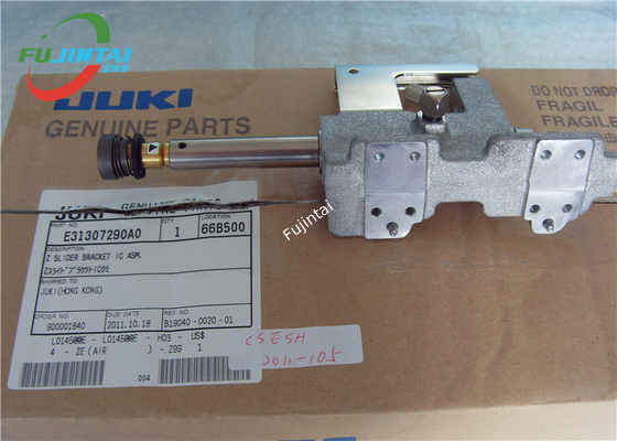 Первоначальный ASM 2020 IC КРОНШТЕЙНА СЛАЙДЕРА JUKI Z E31307290A0